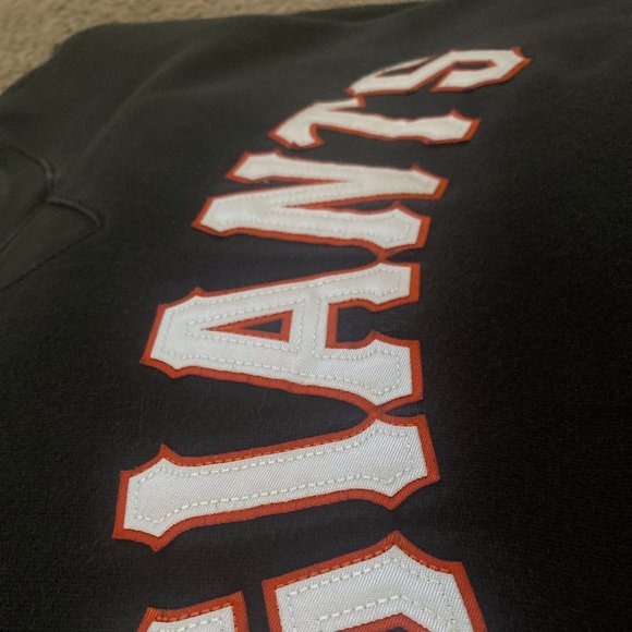 San Fransisco Giants Sweatshirt - Picture 5 of 6